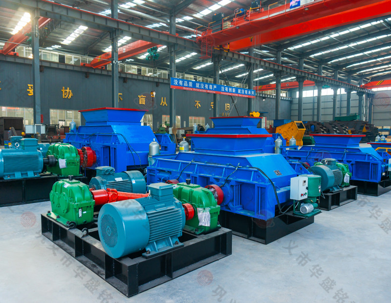 老砂廠用制砂機(jī)_對(duì)輥制砂機(jī)設(shè)備_大中小型對(duì)輥制砂機(jī)